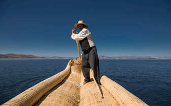 île d'Uros Lac Titicaca