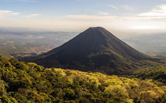 Salvador Volcan 